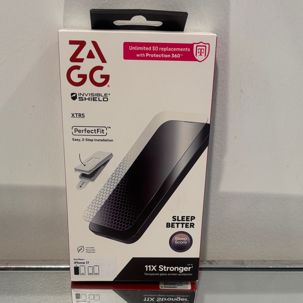 NWT ZAGG InvisibleShield iPhone 17 Screen Protector